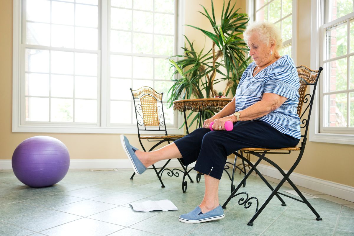 Best-Chair-Exercises-For-Seniors-Blog-Inside-Image-1