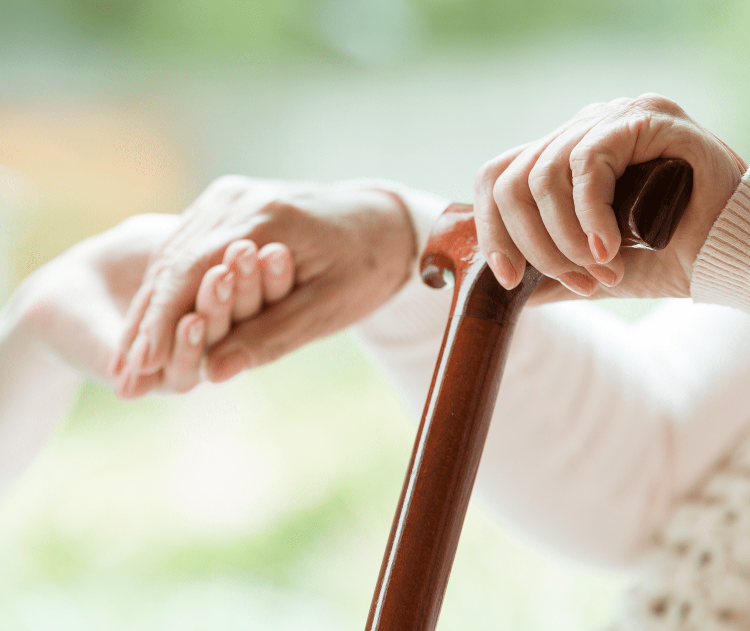 Moving to a Memory Care Facility? Here’s What to Expect